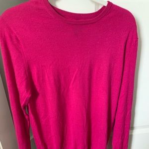 100% cashmere Burberry men’s sweater size medium